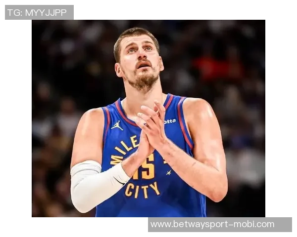 约基奇今日高效表现25分15篮板10助攻追平张伯伦历史成就