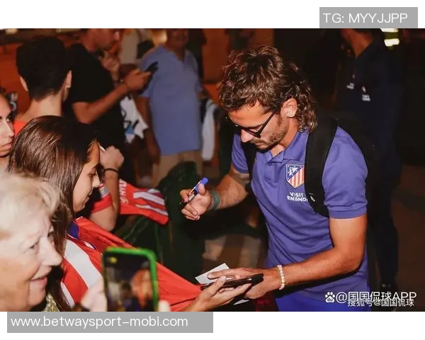 马竞前锋卡洛斯马丁租借加盟巴列卡诺至赛季结束 马竞前锋卡洛斯马丁租借加盟巴列卡诺至赛季结束