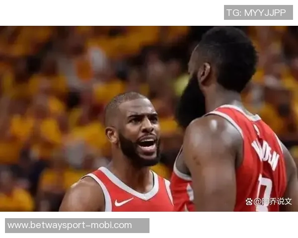 保罗谈与哈登的默契配合称一起打球的时光令人愉悦 保罗谈与哈登的默契配合称一起打球的时光令人愉悦