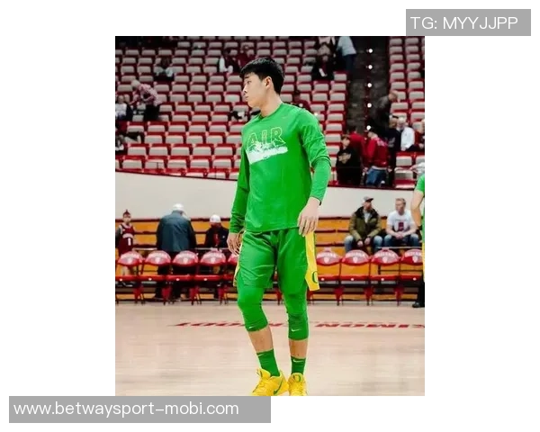 林葳谈狄龙独特身材优势教练称其为唯一身高超臂展的球员 林葳谈狄龙独特身材优势教练称其为唯一身高超臂展的球员